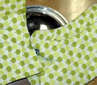 Green Apple Potholders and Oven Mitts
