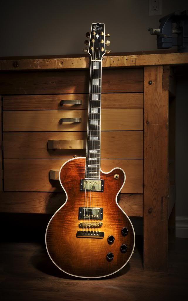 GuitarShoot-2012_D7000-6_comp_zpsa3b06e0