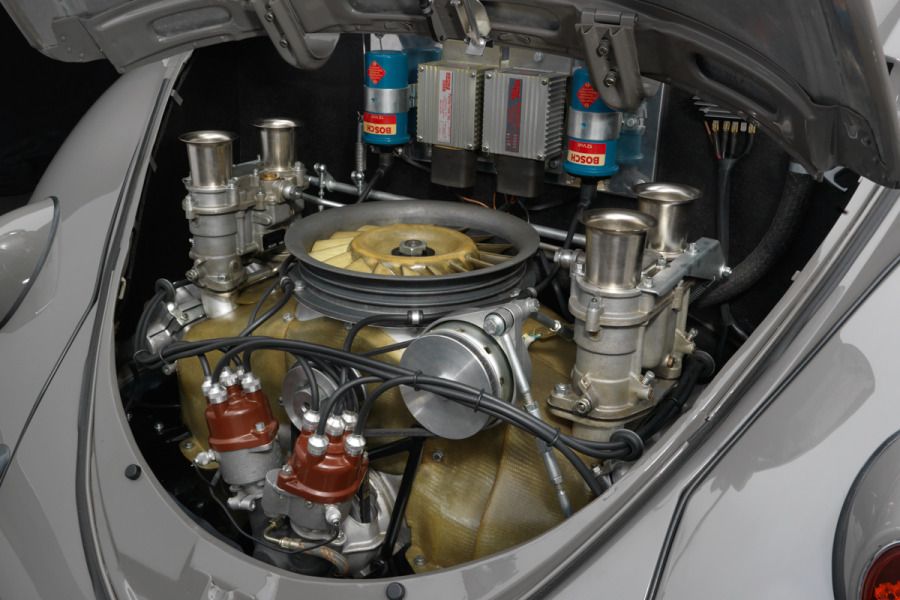 http://i144.photobucket.com/albums/r182/hazze959/Bil%20Bilder/Folkisarna/V-W-Beetle-1956-engine-900x600_zps4pcnelgh.jpg