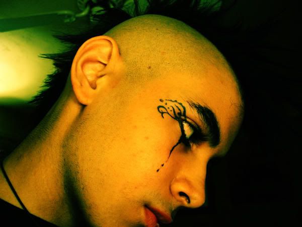 henna.jpg,temporary tattoo,permanent.jpg
