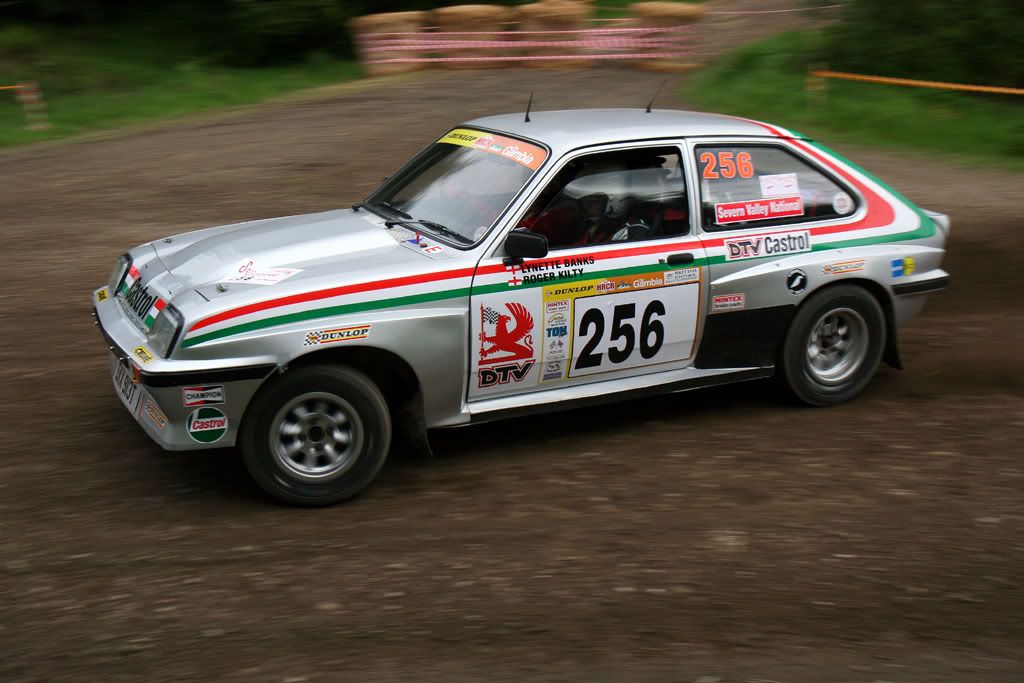 IMAGE: http://i144.photobucket.com/albums/r196/photonicks/Motorsport/2008%20Severn%20Valley/IMG_7797t.jpg